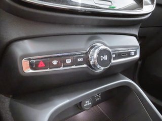 Volvo XC40 T3 Inscription Auto 120 kW (163 CV)