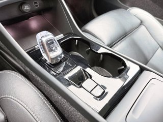 Volvo XC40 T3 Inscription Auto 120 kW (163 CV)