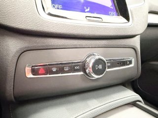 Volvo XC90 T8 Core Recharge AWD Auto 335 kW (455 CV)