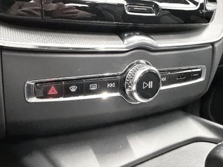 Volvo XC60 T6 Recharge Plus Dark AWD Auto 257 kW (350 CV)