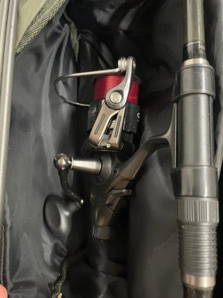 Funda + cañas Carpfishing Capelan
