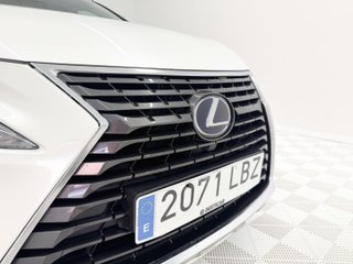 Lexus NX 300h Business Navigation 2WD 145 kW (197 CV)