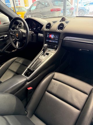 Porsche 718 Cayman 2020