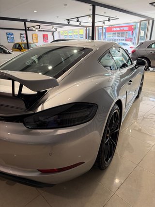 Porsche 718 Cayman 2020