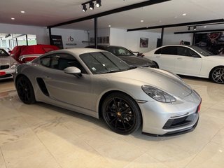 Porsche 718 Cayman 2020