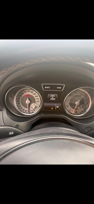 Mercedes-Benz Clase CLA 2015