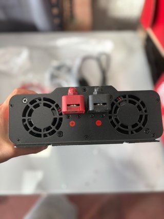 Inversor de Onda Sinusoidal Pura EZA 2000W