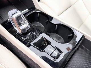 Volvo XC40 T4 Twin Recharge Inscription Auto 155 kW (211 CV)