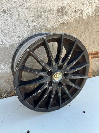 Llanta Alfa Romeo 16”