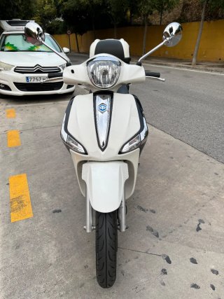 Piaggio Liberty 2023 Blanca
