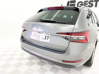 Skoda Superb Combi 2.0 TDI Style 4x4 DSG 147 kW (200 CV)