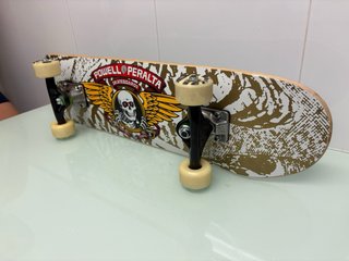 Skate Powell Peralta