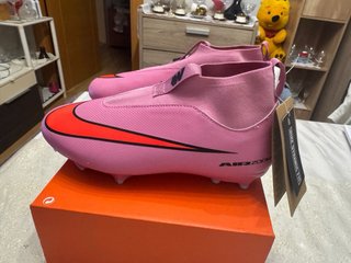 Botas de Fútbol Nike Mercurial Rosa
