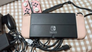 Nintendo Switch OLED Rosa y Blanca