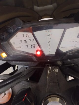 Kawasaki Z800e ABS Guardabarros y Escape