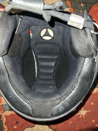 Casco moto interno