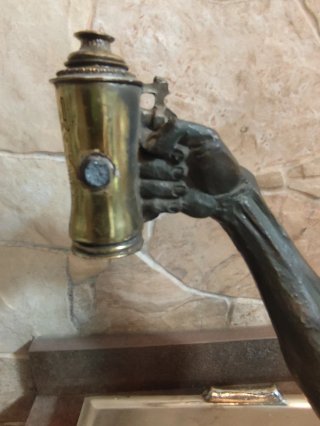 Escultura Cerveza San Miguel