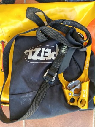Equipo de ascenso Petzl ASAP