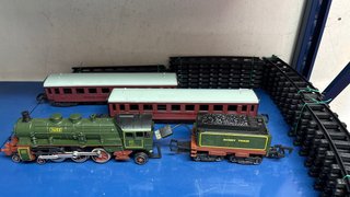Tren de juguete a pilas Hobby Train 3688
