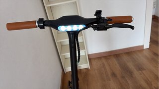 Patinete Eléctrico Negro, marca Smart Baggio.