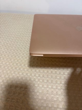 MacBook Air 13” 2018 (8GB RAM, 256GB)