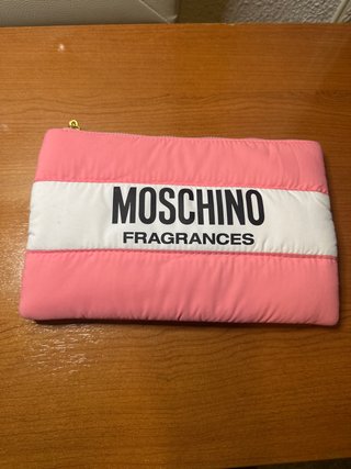 Neceser Moschino Fragrances Rosa y Blanco