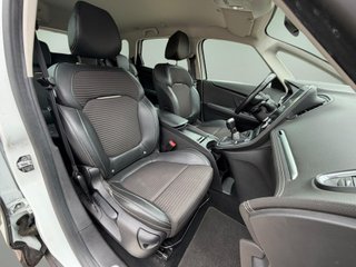 Renault Scenic TCe 140cv - 92.000 kms - Garantía