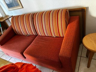 Sofá Cama de 1,50 Naranja y Rojo .