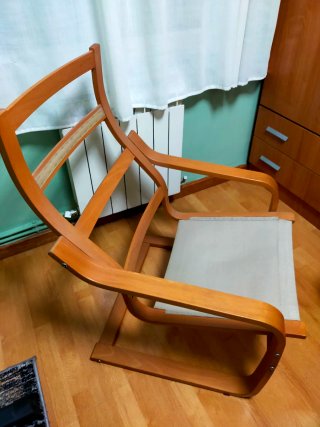 Sillón POÄNG IKEA Rojo y Madera