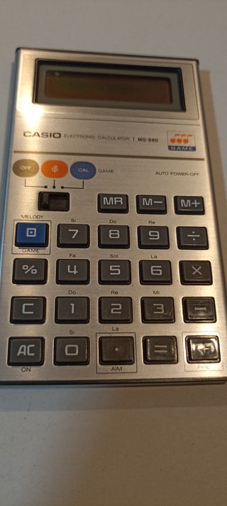 Calculadora Casio MG-880 Vintage con Funda