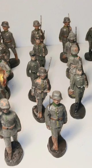 Soldado Alemán Elastolin II Guerra Mundial años 40