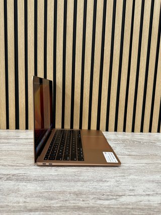 MacBook Air 13" 2018 i5 8GB 128GB