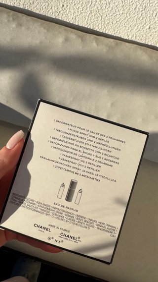 Chanel Nº 5 Eau Première Purse Spray .