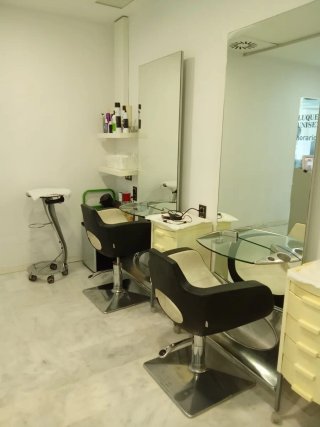 MOBILIARIO PROFESIONAL DE PELUQUERÍA