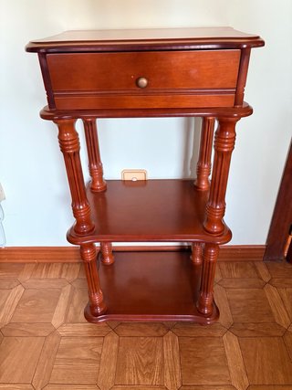 Mesa Auxiliar de Madera para Teléfono