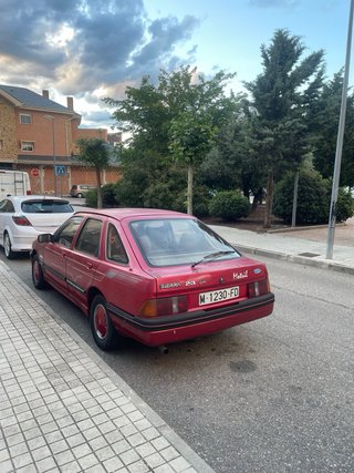 Ford Sierra  1983 v6