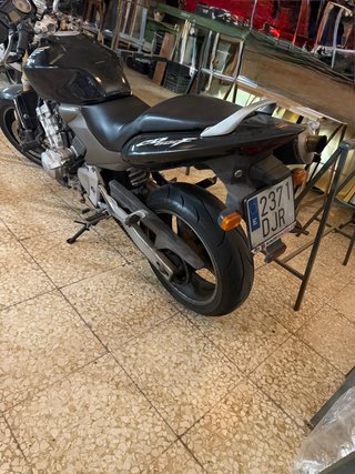 Honda CB 600 Hornet Negra