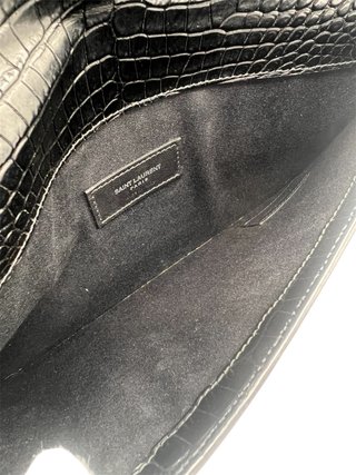 Clutch Saint Laurent Negro
