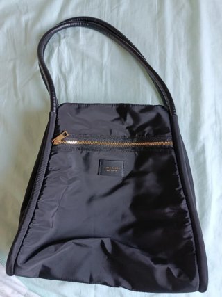 Mochila y bolso ( leer)
