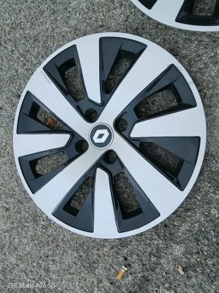 4 Tapacubos originales Renault Clio 15 pulgadas