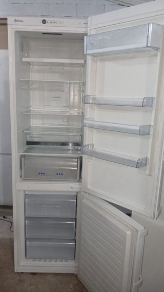 Nevera Blanca de Dos Puertas