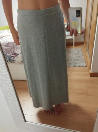 Falda midi gris Zara talla S