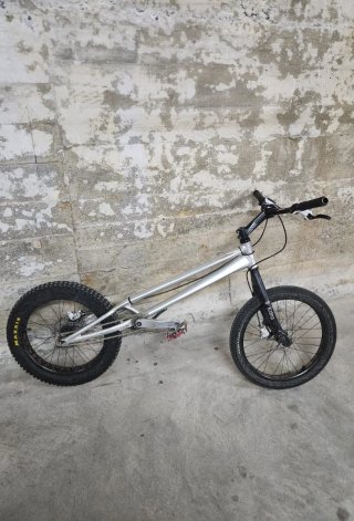 Bicicleta de Trial