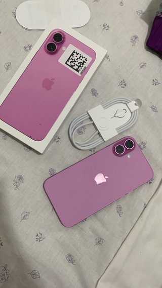 iPhone 16 Plus Rosa 10 Meses de Uso