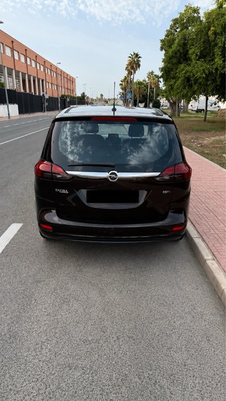 Opel Zafira Tourer 2015 - 7 PLAZAS