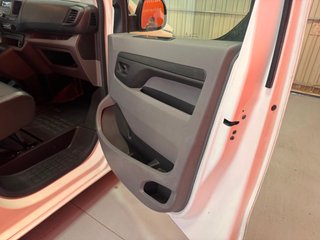 Citroen Jumpy talla M BlueHDI 90kw control