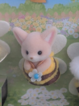 Sylvanian Families Happy Honeybee Babies