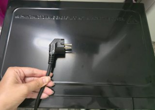 Microondas Taurus Negro 20L