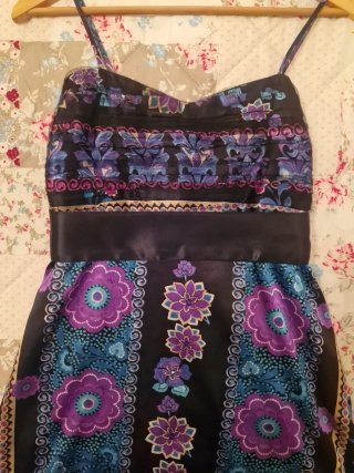 Vestido satinado estampado floral