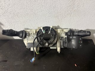 Mando Luces, Limpias y Radio Renault